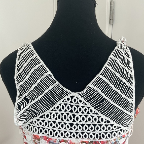 Dynamite, Chiffon Floral Maxi Dress With knitted back . - Picture 10 of 10